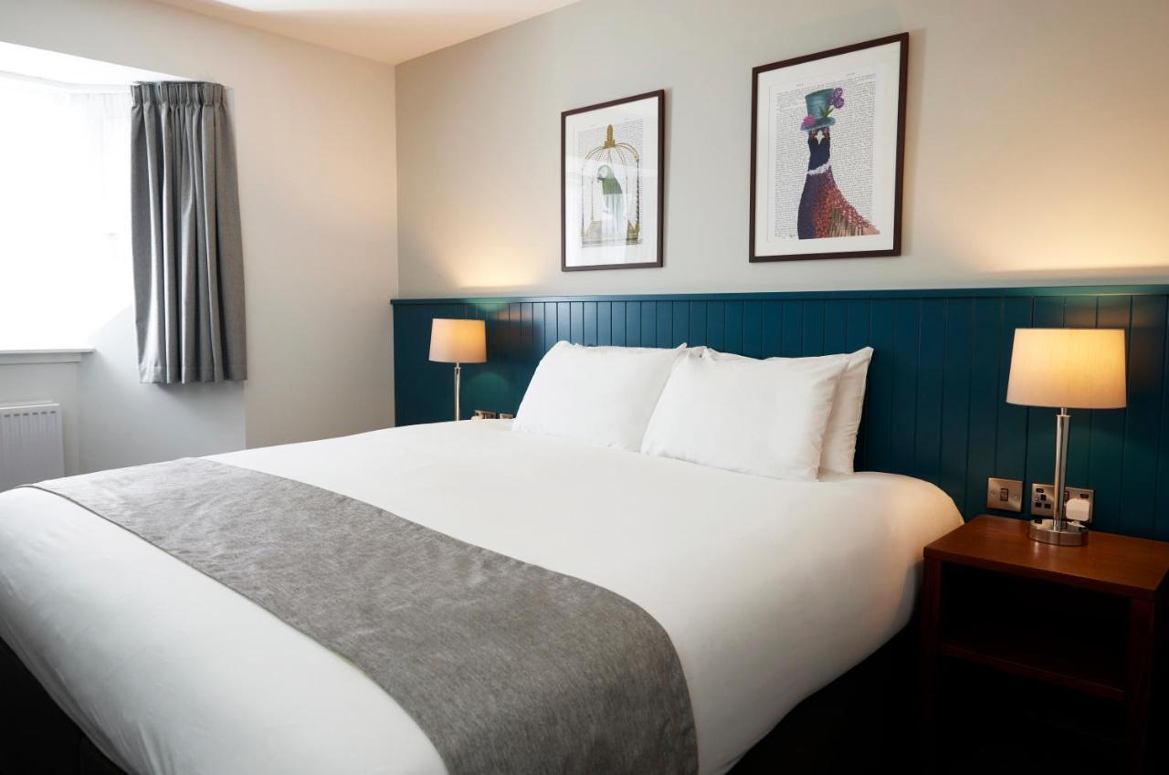 The Caledonian Hotel Leven  Екстер'єр фото