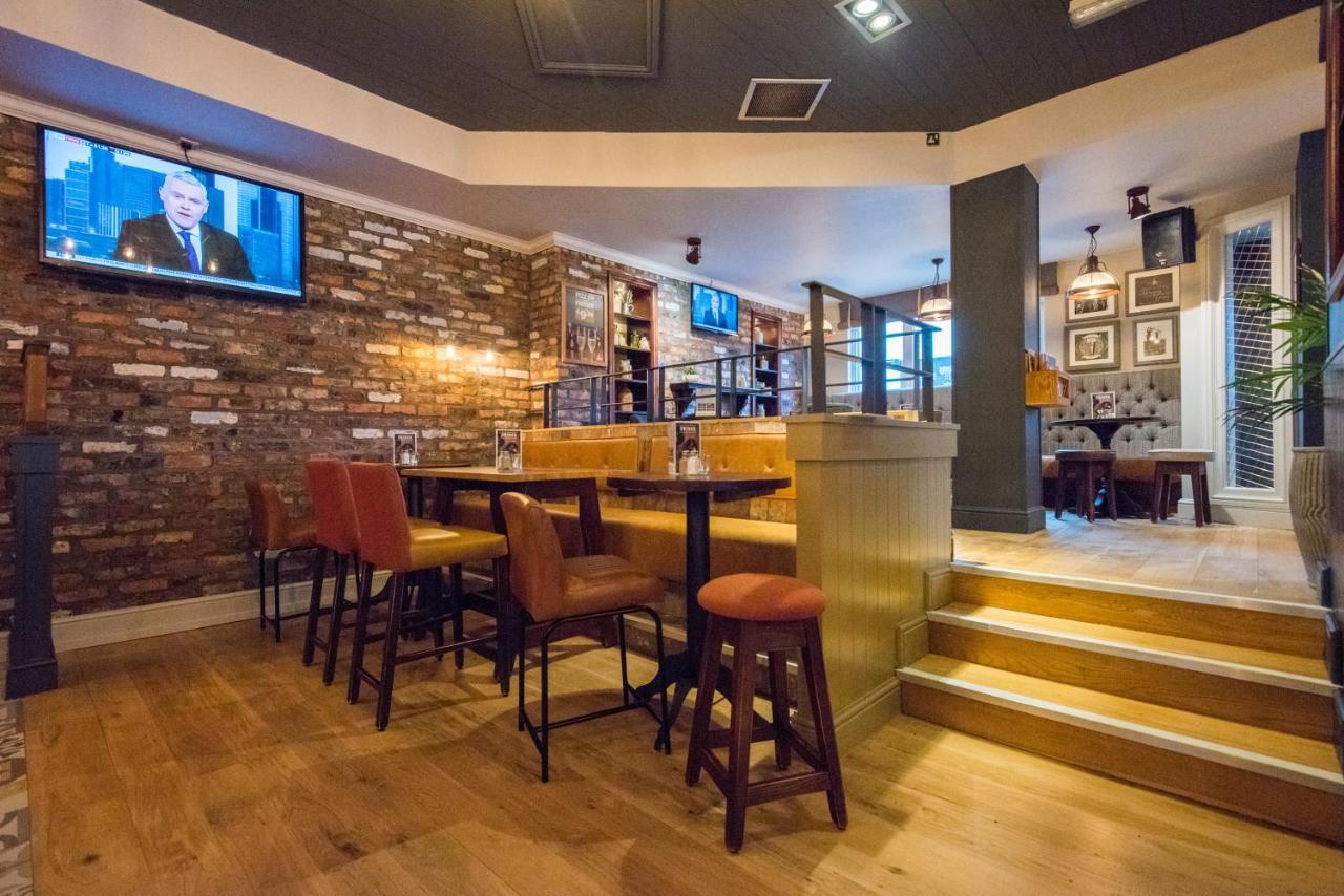 The Caledonian Hotel Leven  Екстер'єр фото