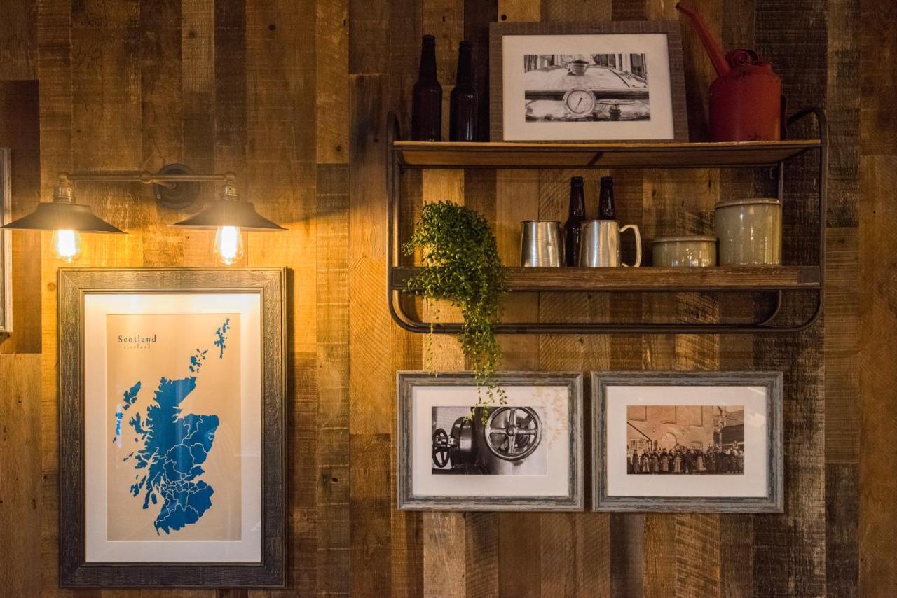 The Caledonian Hotel Leven  Екстер'єр фото